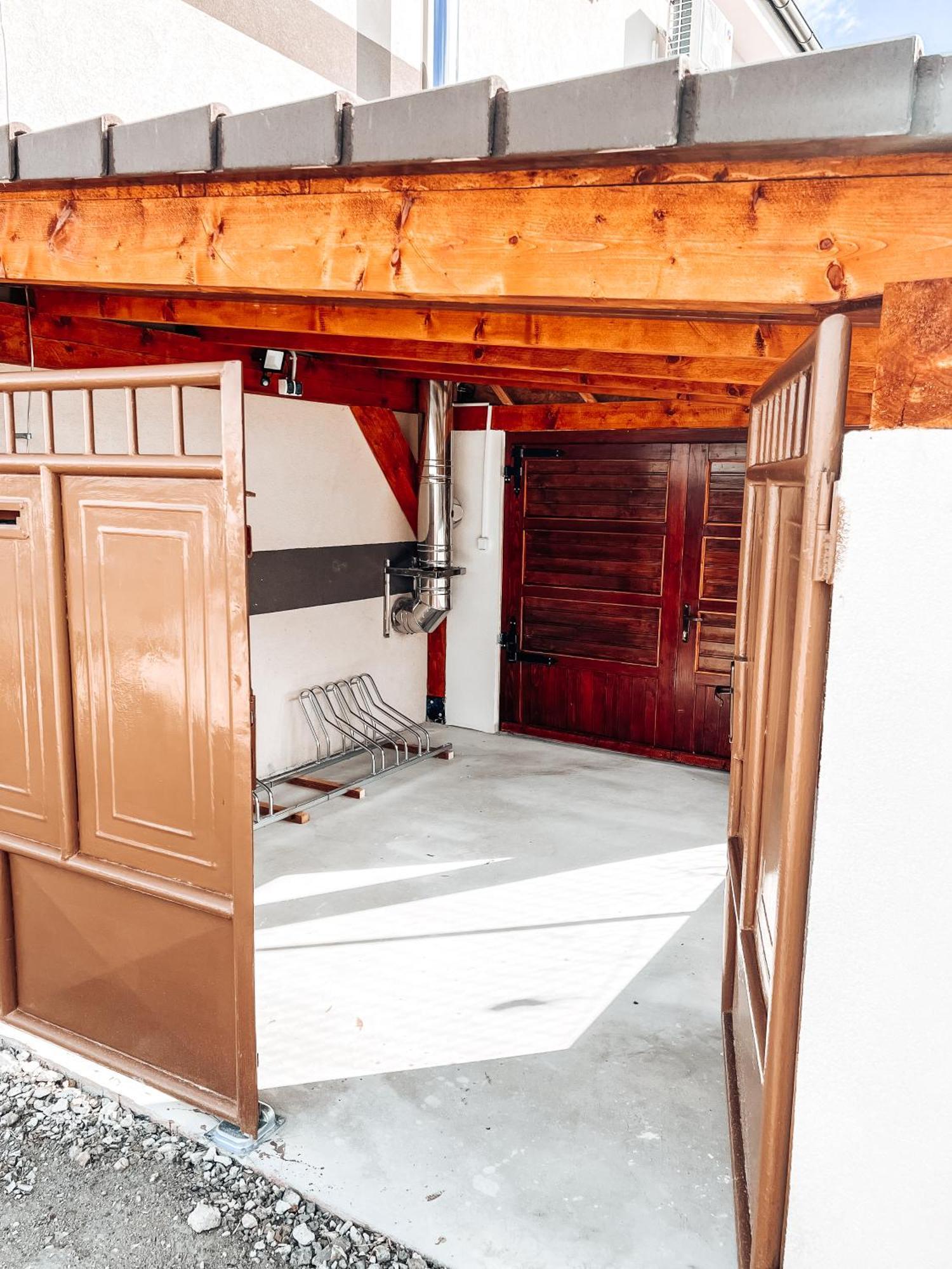 Rezidencia Podhajska Aparthotel Luaran gambar