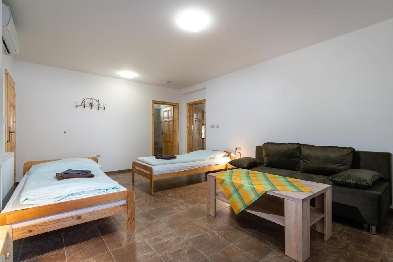 Rezidencia Podhajska Aparthotel Luaran gambar